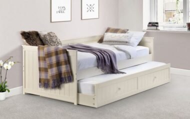 Jasmine Day Bed and Underbed