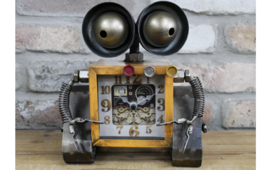 Robot Table Clock