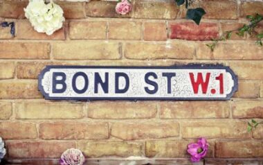Bond Street Location Sign