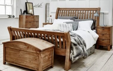 Trinity 4'6 Double Bed