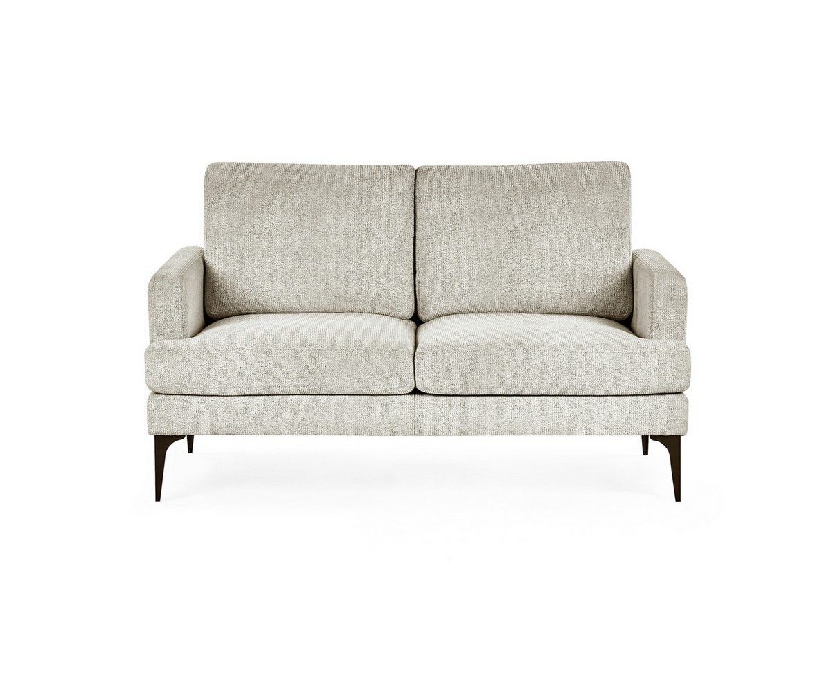 Carrera Cream Sofa – Detail View Carrera Cream Sofa – Detail View